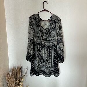 Black and Gray Patterned Dress